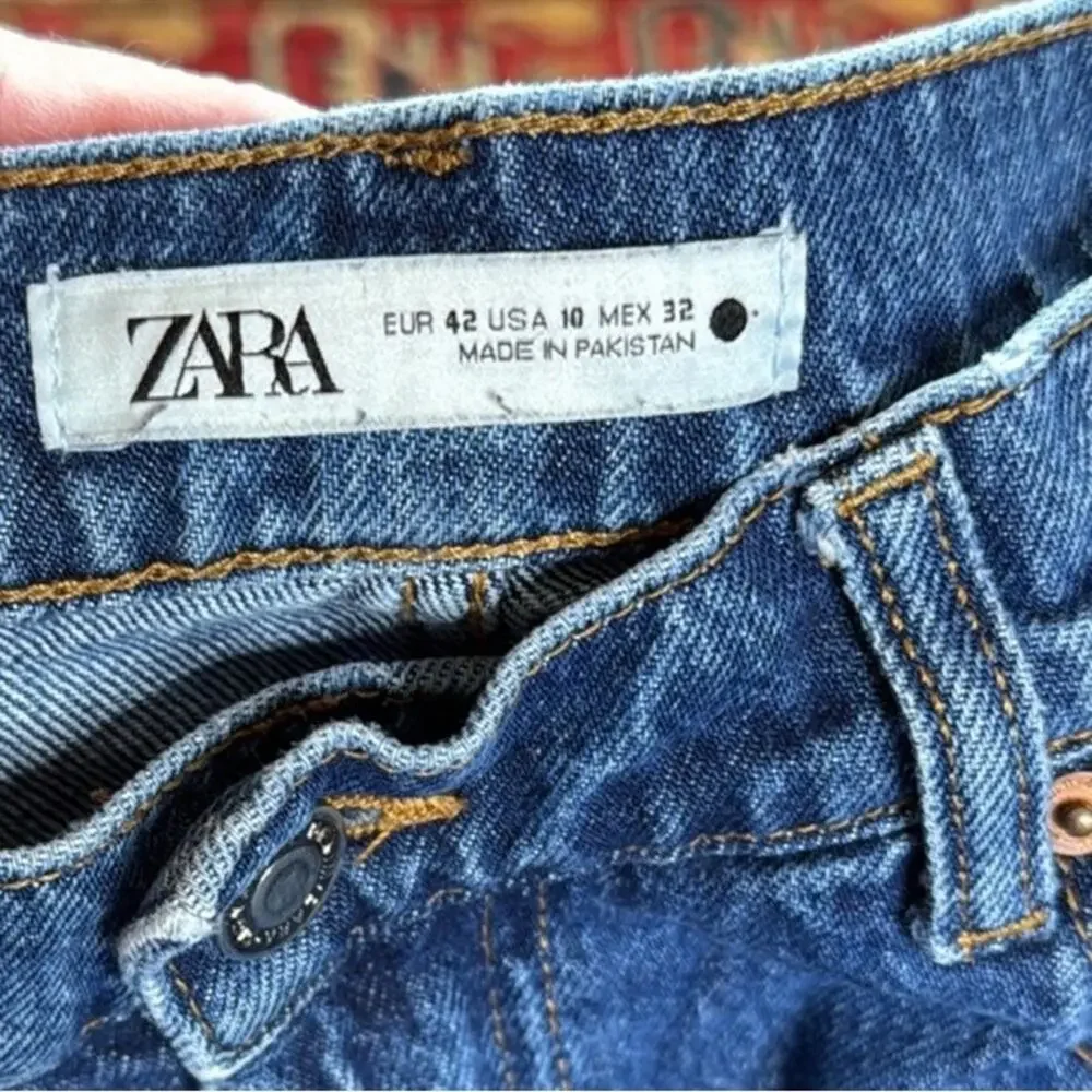Zara 90’s Full Length Medium Blue Jeans